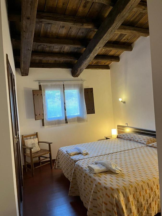 Apartamentos Rurales En Plena Sierra Ла-Калера Экстерьер фото