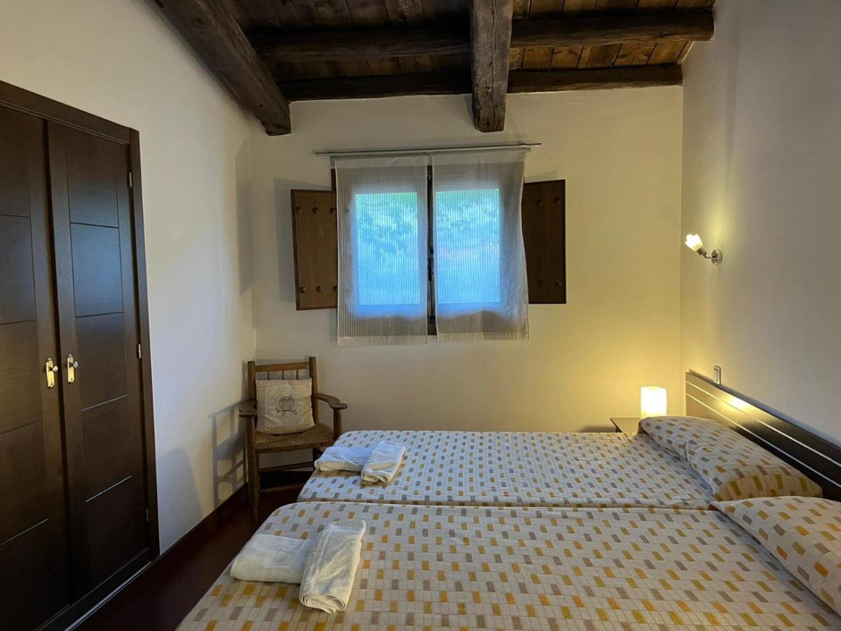 Apartamentos Rurales En Plena Sierra Ла-Калера Экстерьер фото