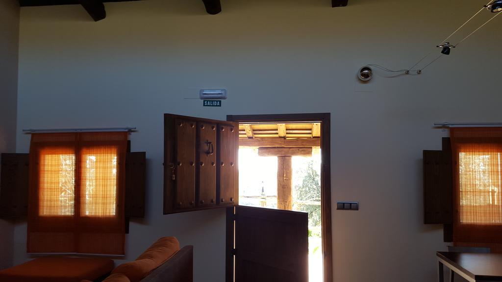 Apartamentos Rurales En Plena Sierra Ла-Калера Экстерьер фото